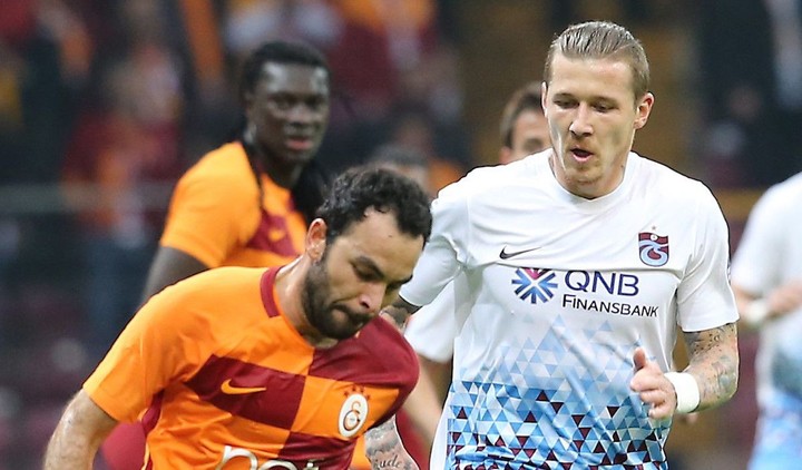 To sa dá? Kucka strelil gól Galatasarayu od polovice ihriska